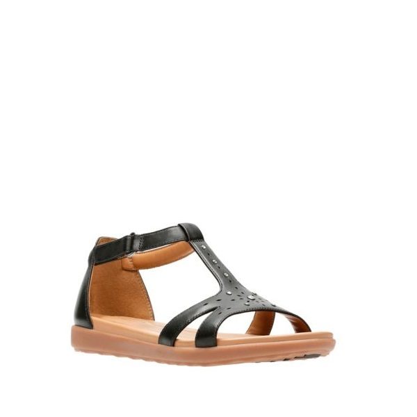 Clarks mara hotsell