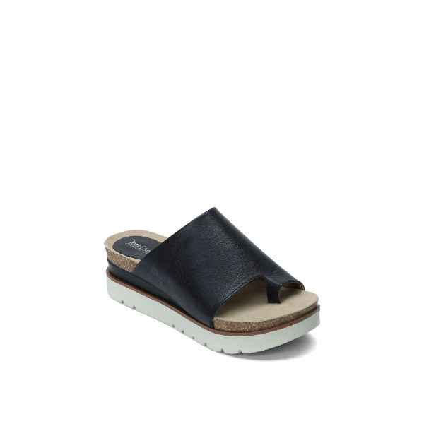 Clea 06 - Sandale pour femme en cuir couleur noir de marque Josef Seibel