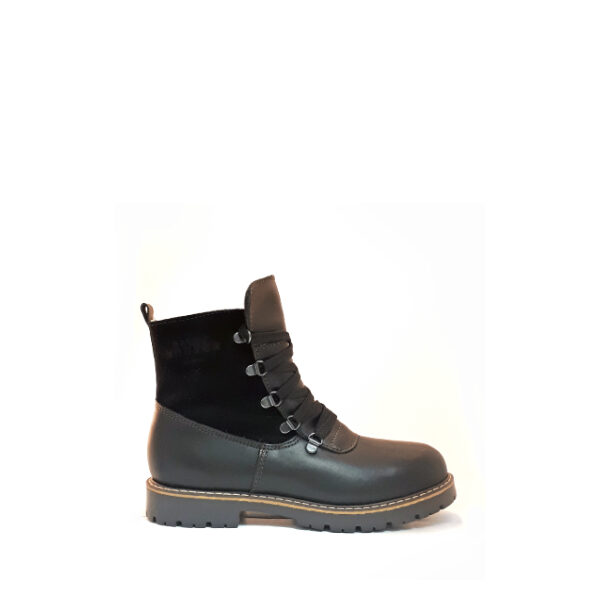 saute mouton boots