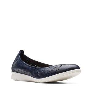 Jenette Ease - Chaussure pour femme en cuir couleur marine de marque Clarks