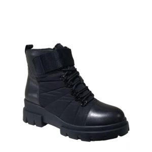 Ophilia - Women's Ankle Boots in Black from Valdini