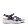 Yagon - Sandale pour femme en cuir de couleur marine métalique de marque Fluchos