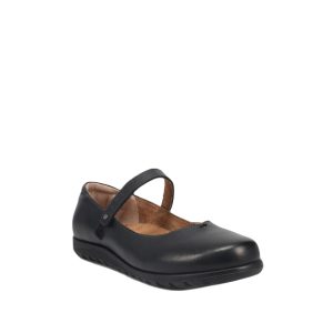 Chorus - Women's Shoes in Black from Taos