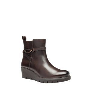 Carnation - Women's Ankle Boots in Cacao (Brown) from Ara